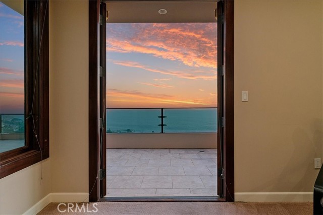 Detail Gallery Image 38 of 75 For 31422 Ceanothus Dr, Laguna Beach,  CA 92651 - 3 Beds | 3/1 Baths