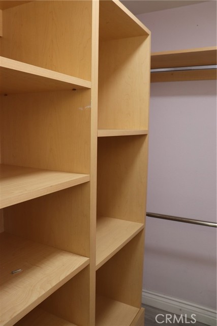 Detail Gallery Image 19 of 22 For 13243 Vanowen #5,  North Hollywood,  CA 91605 - 2 Beds | 3 Baths