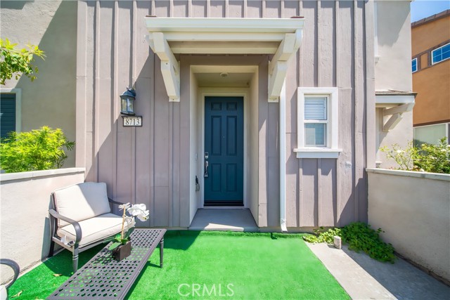 Detail Gallery Image 4 of 37 For 8713 Roving Pl, Chino,  CA 91708 - 4 Beds | 3/1 Baths