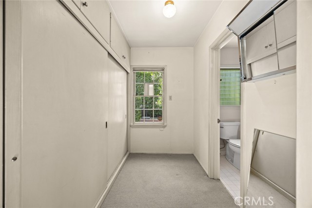 85 S San Rafael Avenue, Pasadena CA: https://media.crmls.org/medias/945e151c-9917-4656-8371-e03522468385.jpg