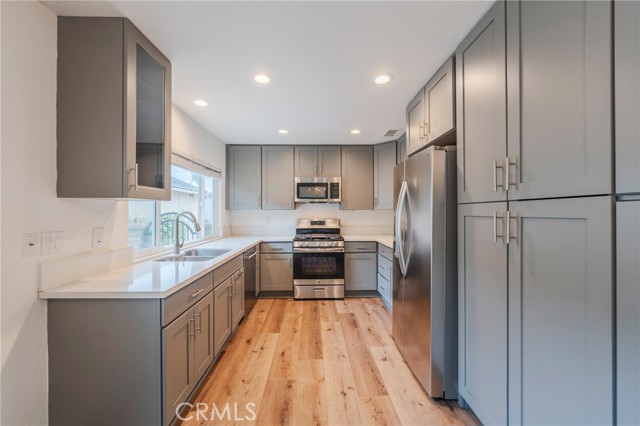 Detail Gallery Image 5 of 31 For 22021 Calderas, Mission Viejo,  CA 92691 - 3 Beds | 2 Baths