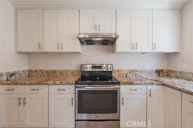 Detail Gallery Image 20 of 42 For 17482 Bellport Cir, Huntington Beach,  CA 92649 - 4 Beds | 2 Baths