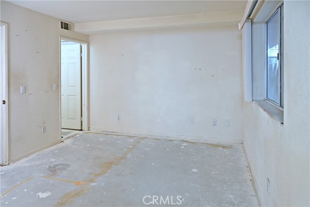 15114 Sherman Way, 114 photo 67