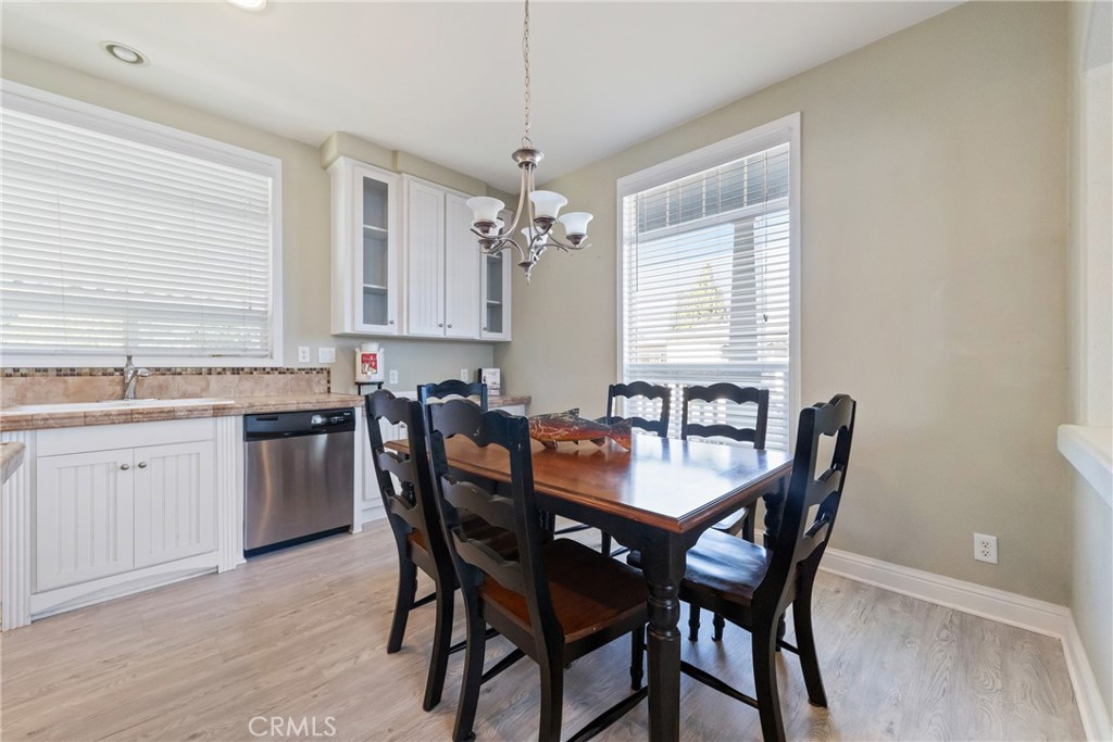 MLS #OC25275602 image #11