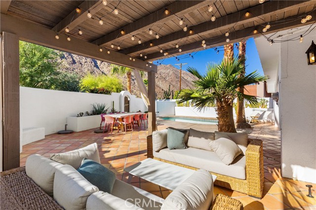 51991 Avenida Morales, La Quinta CA: https://media.crmls.org/medias/9460b203-2c0a-4b2a-86d4-3e71910d4633.jpg