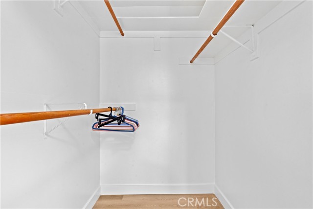 Detail Gallery Image 11 of 19 For 874 W 33rd Way, Long Beach,  CA 90806 - 3 Beds | 2 Baths