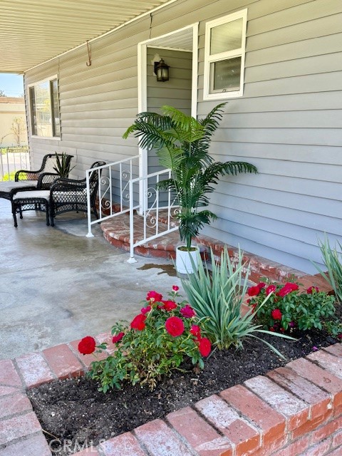 3731 Lake Side Drive, Yorba Linda CA: https://media.crmls.org/medias/9461cf34-05d0-41d6-becd-0a3fbd1d6c6c.jpg