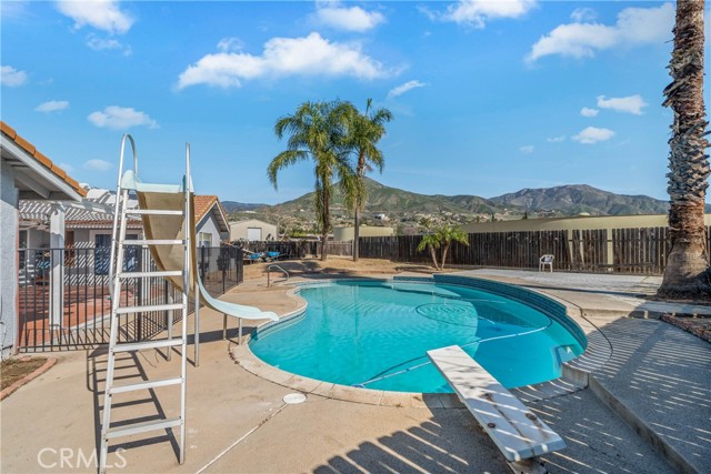 Detail Gallery Image 36 of 38 For 2649 28th, Highland,  CA 92346 - 4 Beds | 2 Baths