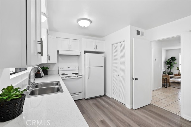 Detail Gallery Image 18 of 36 For 3342 Bradbury Road #34,  Rossmoor,  CA 90720 - 3 Beds | 1/1 Baths