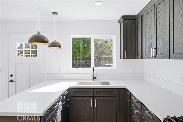 Detail Gallery Image 27 of 74 For 3519 E Colorado St, Long Beach,  CA 90814 - – Beds | – Baths