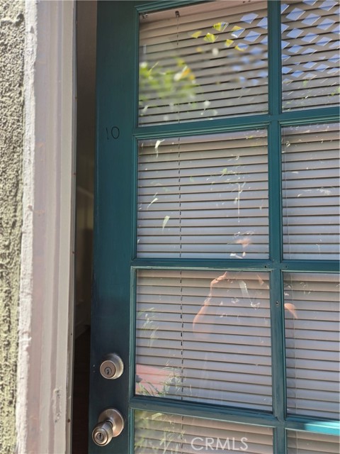 942 E 2nd, Long Beach CA: https://media.crmls.org/medias/9465ce7a-3670-4884-849f-5a9d0c0cae0d.jpg