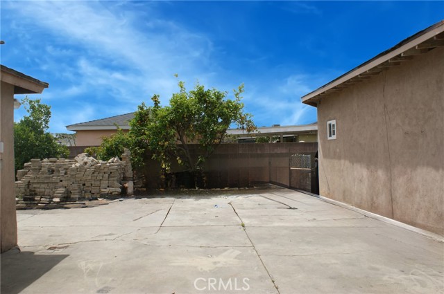Detail Gallery Image 28 of 36 For 3724 W 105th St, Inglewood,  CA 90303 - 2 Beds | 2 Baths