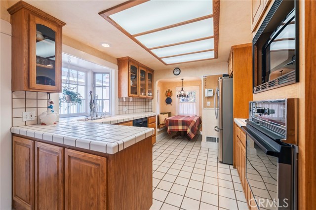 Detail Gallery Image 10 of 33 For 405 N Janss, Anaheim,  CA 92805 - 2 Beds | 1 Baths