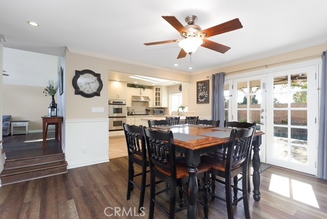 Detail Gallery Image 12 of 39 For 28375 Patricia Hill, Canyon Country,  CA 91387 - 5 Beds | 2/1 Baths