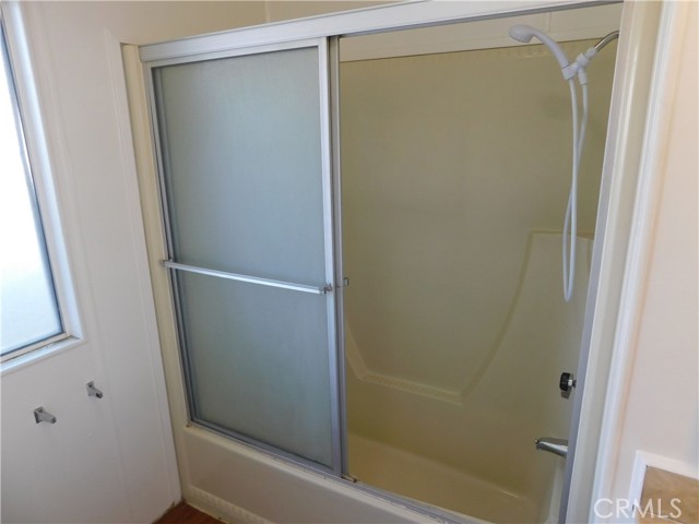 2230 Lake Park Drive, San Jacinto CA: https://media.crmls.org/medias/9468e065-069c-4b47-8f44-919adc9c231d.jpg