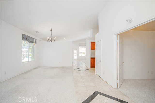 39754 Calle Azucar, Murrieta CA: https://media.crmls.org/medias/94698261-642d-45f9-849d-a363ac2324ff.jpg
