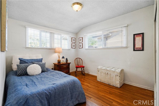 7546 Bluebell Avenue, North Hollywood CA: https://media.crmls.org/medias/9469a3fc-67d6-4a15-ae9a-85f44aa68f70.jpg