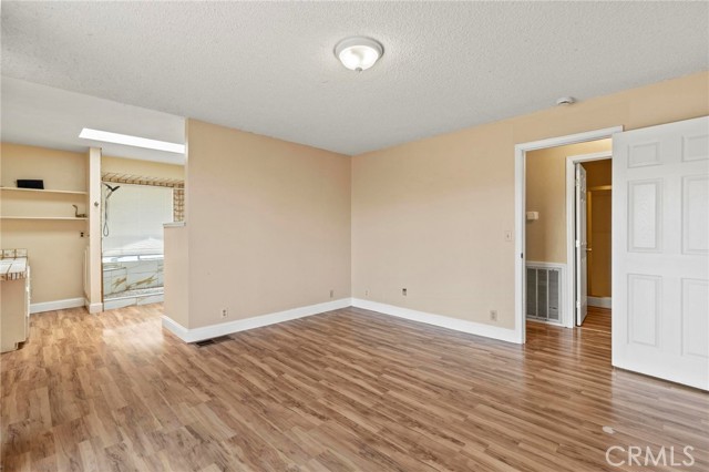 Detail Gallery Image 20 of 55 For 6342 Woodman Dr, Oroville,  CA 95966 - 2 Beds | 2/1 Baths