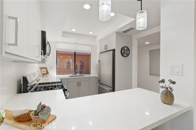 Detail Gallery Image 8 of 39 For 1 Valencia Dr, Rancho Mirage,  CA 92270 - 1 Beds | 1/1 Baths