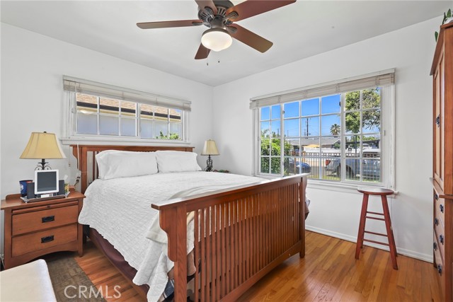 Detail Gallery Image 5 of 35 For 11900 Covello St, North Hollywood,  CA 91605 - 2 Beds | 2 Baths