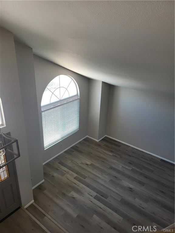 Detail Gallery Image 3 of 17 For 11704 Wiley St, Loma Linda,  CA 92354 - 4 Beds | 2/1 Baths