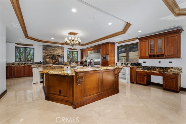 Detail Gallery Image 8 of 34 For 31232 via Colinas, Coto de Caza,  CA 92679 - 6 Beds | 7/3 Baths