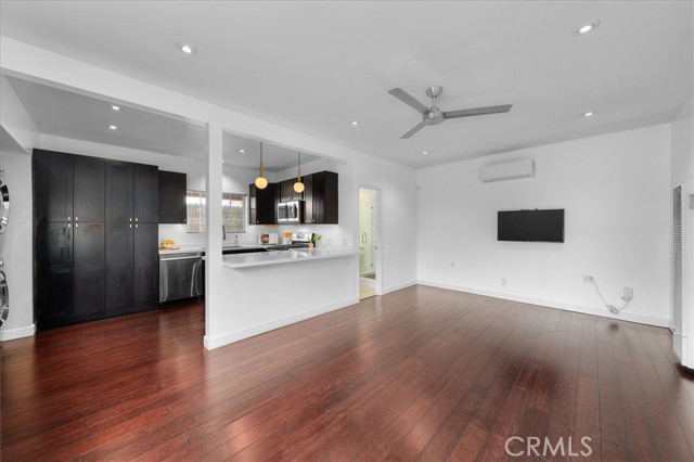 744 Flower Avenue photo 16