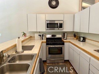 Detail Gallery Image 13 of 37 For 872 Sierra Vista, Twin Peaks,  CA 92391 - 3 Beds | 2 Baths