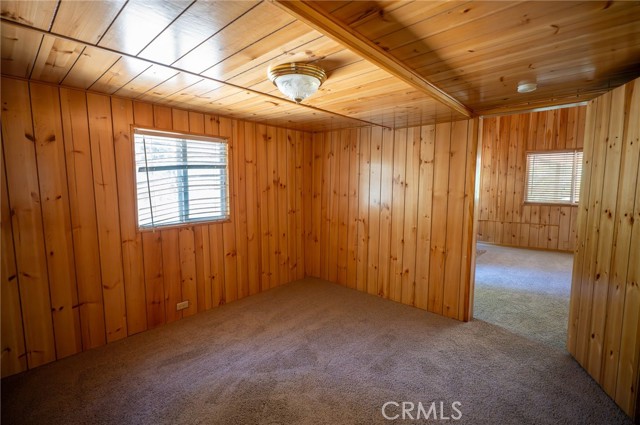 Detail Gallery Image 8 of 23 For 2462 Spring Dr, Running Springs,  CA 92382 - 3 Beds | 1 Baths