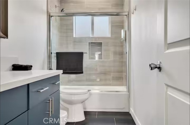 Detail Gallery Image 12 of 20 For 219 S Greenwood, Montebello,  CA 90640 - 2 Beds | 1/1 Baths