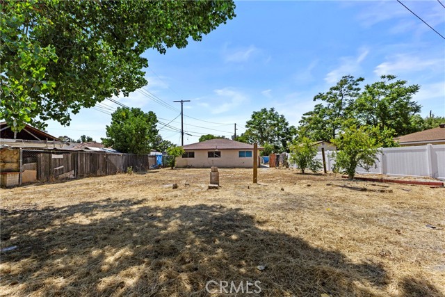315 S Mistletoe Avenue, San Jacinto, California 92583, 3 Bedrooms Bedrooms, ,2 BathroomsBathrooms,Residential,For Sale,315 S Mistletoe Avenue,CRSW24103834