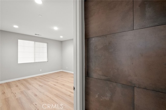 Image 31 of 60 For 431 Daniella Way