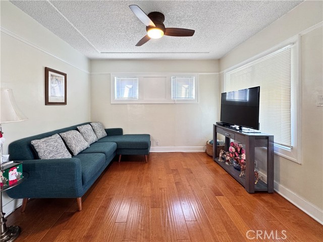 Detail Gallery Image 6 of 38 For 2676 Roseview, Los Angeles,  CA 90065 - – Beds | – Baths