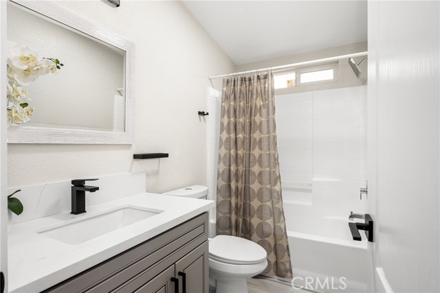Detail Gallery Image 21 of 37 For 22111 Newport Ave #130,  Grand Terrace,  CA 92313 - 4 Beds | 2 Baths