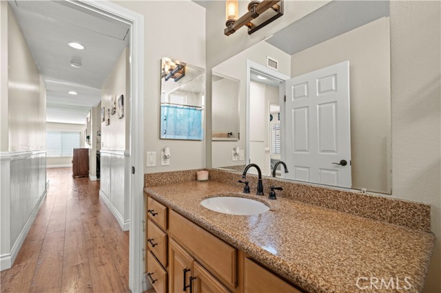 26927 Cuatro Milpas Street, Valencia CA: https://media.crmls.org/medias/94711f60-6976-4673-9e2a-710b46d9becd.jpg