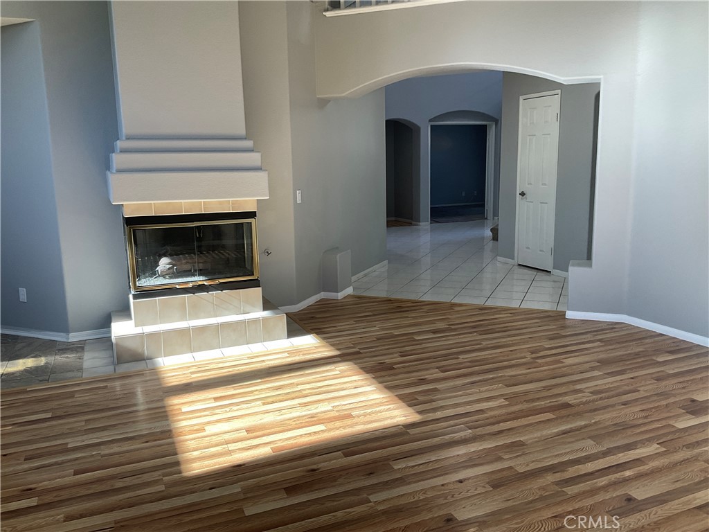 MLS #OC25275886 image #11