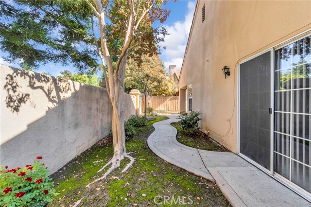 Detail Gallery Image 28 of 32 For 645 E Champlain Dr #106,  Fresno,  CA 93730 - 2 Beds | 4 Baths