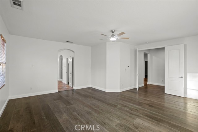 Detail Gallery Image 24 of 46 For 12 via De La Valle, Lake Elsinore,  CA 92532 - 5 Beds | 3 Baths