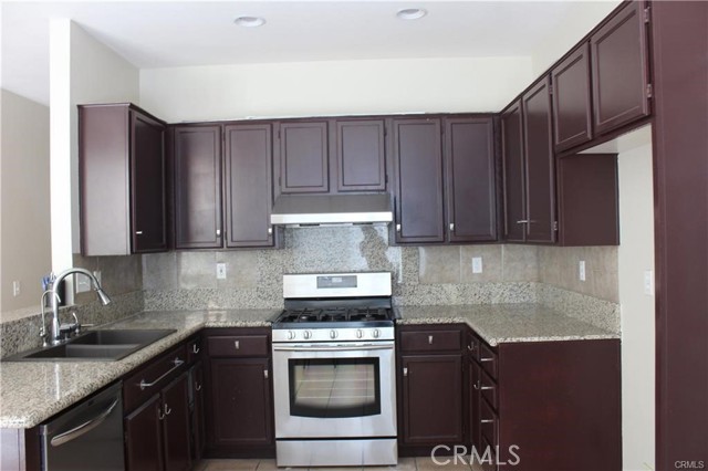 2313 Calle Bienvenida, Chino Hills CA: https://media.crmls.org/medias/94727de8-c8b1-417c-81a4-f3750d95272e.jpg