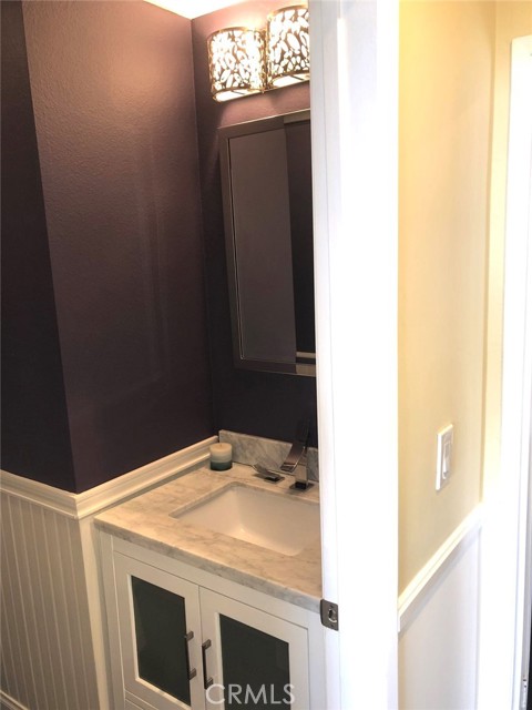 555 Esplanade, Redondo Beach CA: https://media.crmls.org/medias/9472c1a2-9afb-4645-bb18-92eea7f0eb9c.jpg
