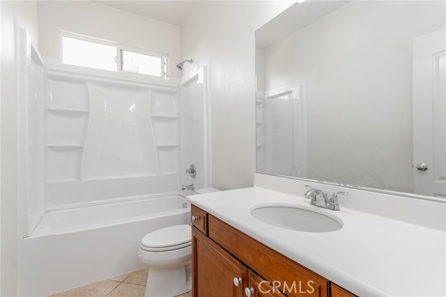 11220 Casper, Beaumont CA: https://media.crmls.org/medias/9472c350-228e-4d5d-b3e7-1654d5839a91.jpg