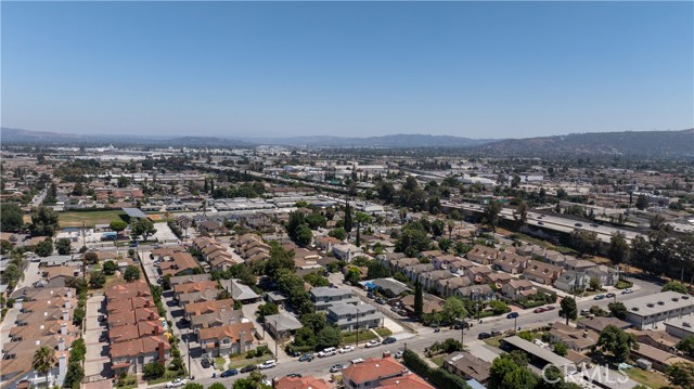 Image 4 of 26 For 3444 Whistler Avenue