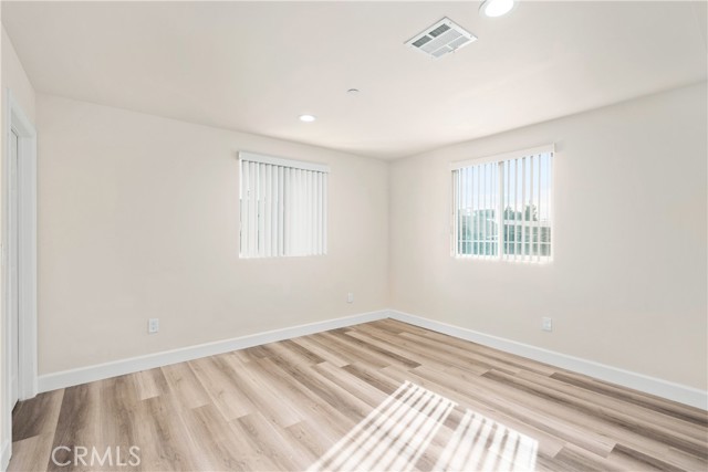 Detail Gallery Image 13 of 21 For 1820 S Orchard Ave #1/2,  Los Angeles,  CA 90006 - 4 Beds | 4 Baths