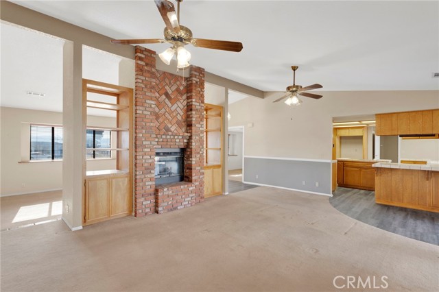 Detail Gallery Image 15 of 66 For 16466 Tude, Apple Valley,  CA 92307 - 4 Beds | 3 Baths