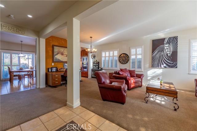 Detail Gallery Image 5 of 51 For 1420 San Antonio St, Los Banos,  CA 93635 - 5 Beds | 3 Baths