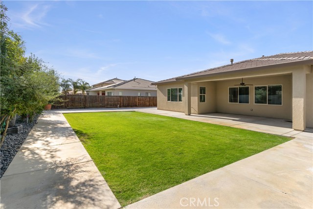 Detail Gallery Image 40 of 43 For 9119 Claro De Luna Dr, Bakersfield,  CA 93314 - 4 Beds | 2/1 Baths