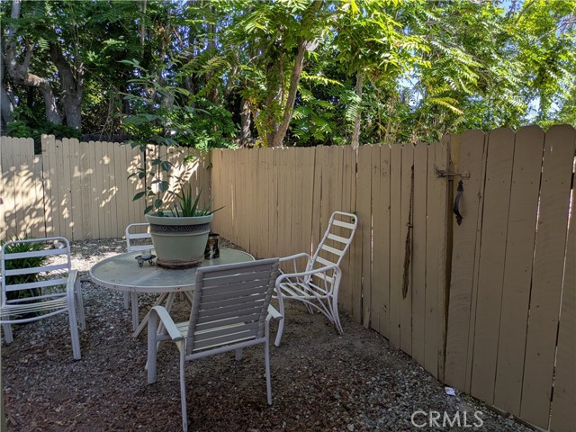 Detail Gallery Image 4 of 8 For 4146 Trevor Ln #B,  Hemet,  CA 92545 - 2 Beds | 1 Baths