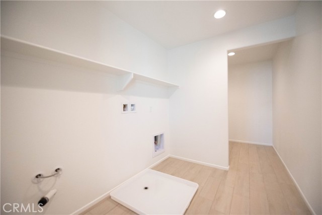 Detail Gallery Image 12 of 26 For 12574 Hanna Ct, Victorville,  CA 92392 - 4 Beds | 3 Baths