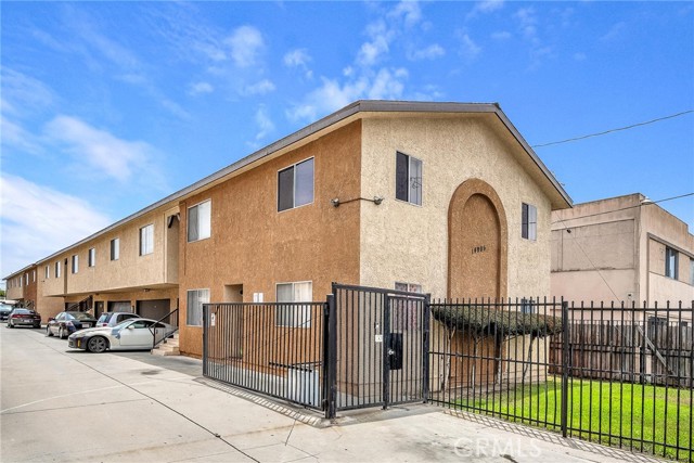14906 Lemoli Avenue, Gardena CA: https://media.crmls.org/medias/9477c0df-7ffa-481f-95ca-f3bbe50a46b3.jpg