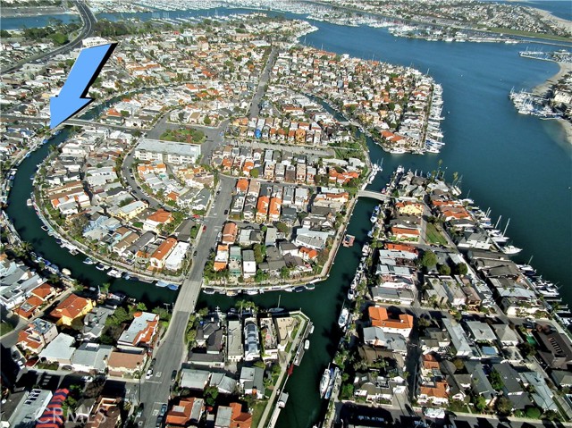 Detail Gallery Image 68 of 71 For 89 Rivo Alto Canal, Long Beach,  CA 90803 - 5 Beds | 3/1 Baths